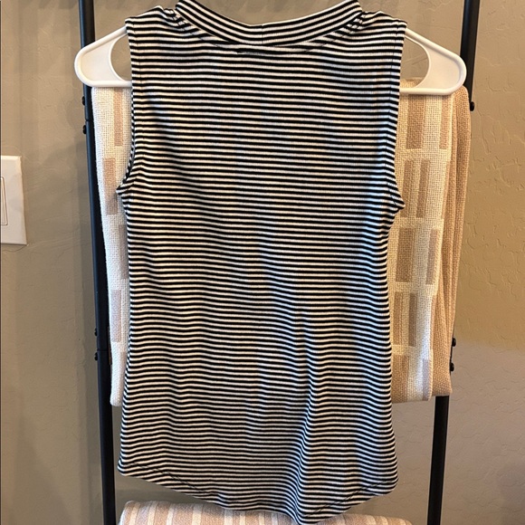 LOFT Ribbed Button Tank - Picture 3 of 3